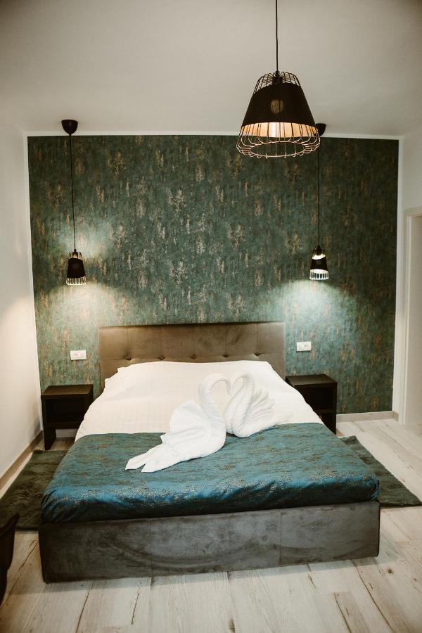 Arini White House Apartment Sibiu Ngoại thất bức ảnh