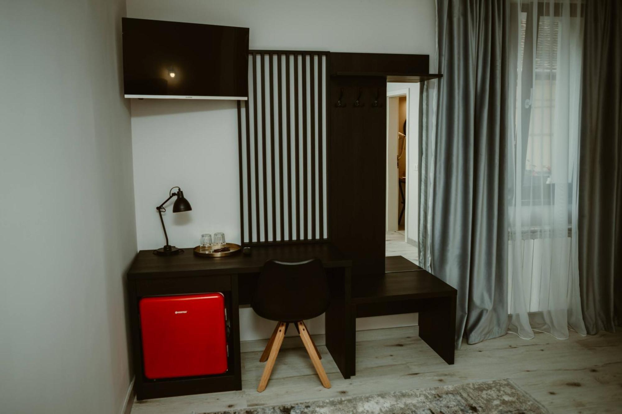 Arini White House Apartment Sibiu Ngoại thất bức ảnh