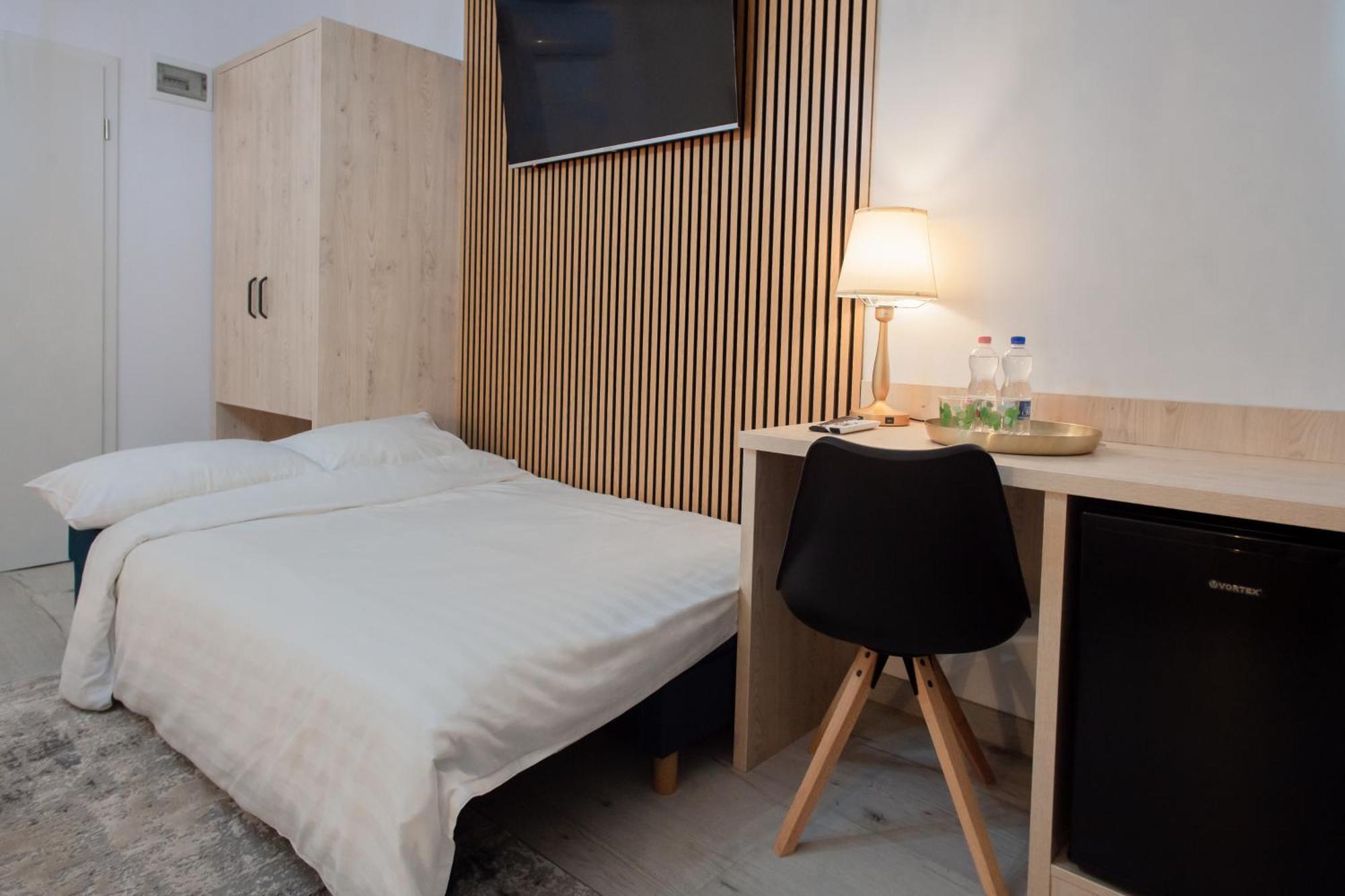 Arini White House Apartment Sibiu Ngoại thất bức ảnh